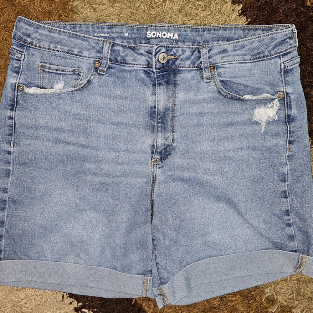 Sonoma Women's Jean Shorts - Light Blue
